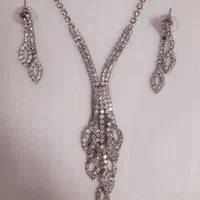 تعدادی زیورآلات