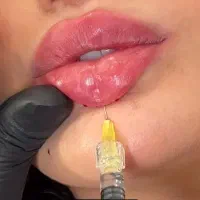 مدل ژل لب برند کُره ای اورجینال فقط ۴۰۰ تومان