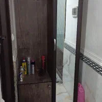 جای کفش و اویز لباس