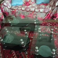 میز شیشه‌ای