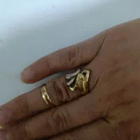 انگشتر طلا و سکه پارسیان