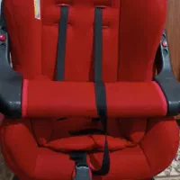 صندلی ماشین کودک|تخت و صندلی بچه|رشت, یخسازی|دیوار