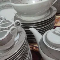 سرویس ۱۱۰ پارچه ۱۲ نفره توس چینی|ظروف سرو و پذیرایی|مشهد, سرافرازان|دیوار
