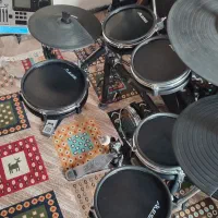 درام الکترونیک|درام و پرکاشن|شهرضا, |دیوار