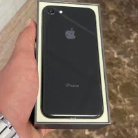 آیفون 8 تمیز