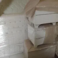 تخت نو استفاده نشده داخل سلفونه