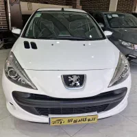 ۲۰۷ دنده ۴۰۲|خودرو سواری و وانت|اصفهان, فروردین|دیوار