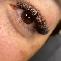 اکستنشن مژه با قیمت استثنایی|خدمات آرایشگری و زیبایی|پارس‌آباد, |دیوار