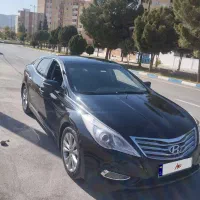 آزرا گرنجور ۶سیلندر