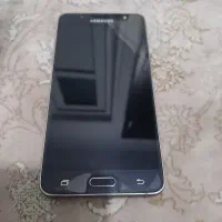گوشی سامسونگ j5