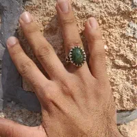 انگشتر یشم|جواهرات|کیش, |دیوار