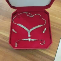 یک سرویس طلا در تهران