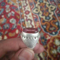 انگشتر نقره با یاقوت سرخ
