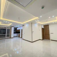 ۹۲ متر/نوساز کلیدنخورده/شیک و لوکس/گذر برند غربی