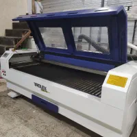 اپراتور لیزر CO2