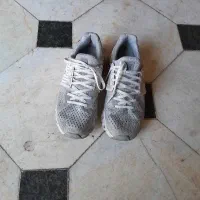 کتونی سایز ۳۸ اورجینال زنانه