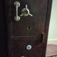 گاوصندوق دو طبقه