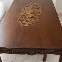 میز ناهار خوری  ۸ نفره خیلی بزرگ.بدون صندلی