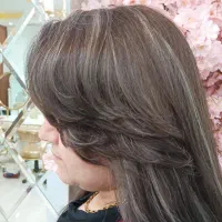 مدل رنگ و لایت|خدمات آرایشگری و زیبایی|صومعه‌سرا, |دیوار