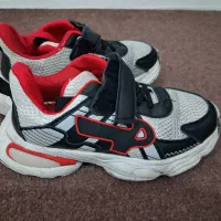 کفش پسرانه خارجی