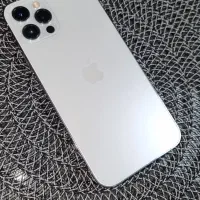 آیفون ۱۲ پرو سفید