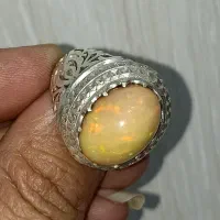 انگشتر نقره با سنگ اوپال طبیعی اصل