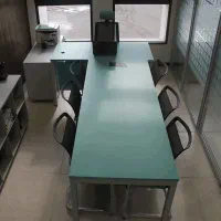 منشی مدیرعامل(خانم)