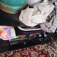 با سلام دوتا میز تلویزیون