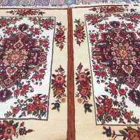یک جفت قالیچه ی دستباف