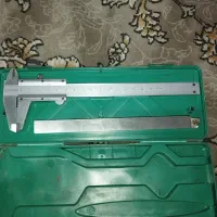 تیغچه و کولیس