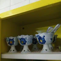 مقداری وسایل|ظروف سرو و پذیرایی|بروجرد, |دیوار