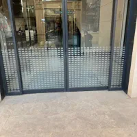 درب کرکره ای و شیشه سکوریت