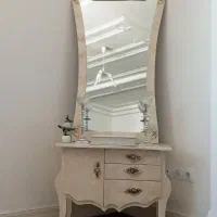 آینه و شمعدان