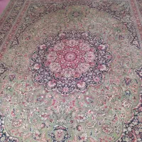 فرش ماشینی قدیمی تمیز|فرش|شیراز, اصلاح‌نژاد|دیوار