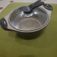 قابلمه چدن در حد نو