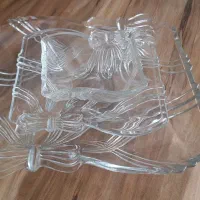 بشقاب مدل پاپیون