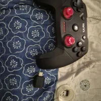 دسته گوشی و کامپیوتر