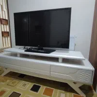 تلویزیون ومیزتلوزیون