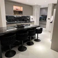 اجرای صفحه وجزیره کوارتز وکورین سنگ وسرامیک
