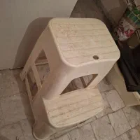 4پایه پلاستیکی