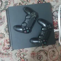 پی اس فور. ps4