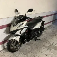 واریو ۱۶۰ abs