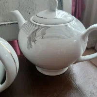 قوری چینی زرین