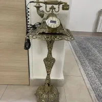 میز تلفن برنجی