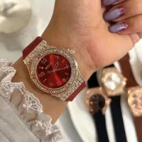 ساعت دخترانه نگین دار