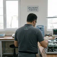 تعمیرات مهندسی و سرویس تخصصی تجهیزات پزشکی