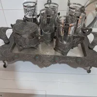 سرویس استکان و لباس نو و در حد نو