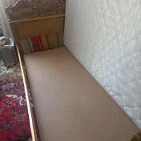 تخت خواب یکنفره سلطنتی|تخت و سرویس خواب|کرج, باغستان|دیوار