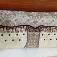 پشتی در حد نو