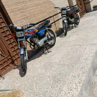 دو عدد موتور سیکلت پارکینگی